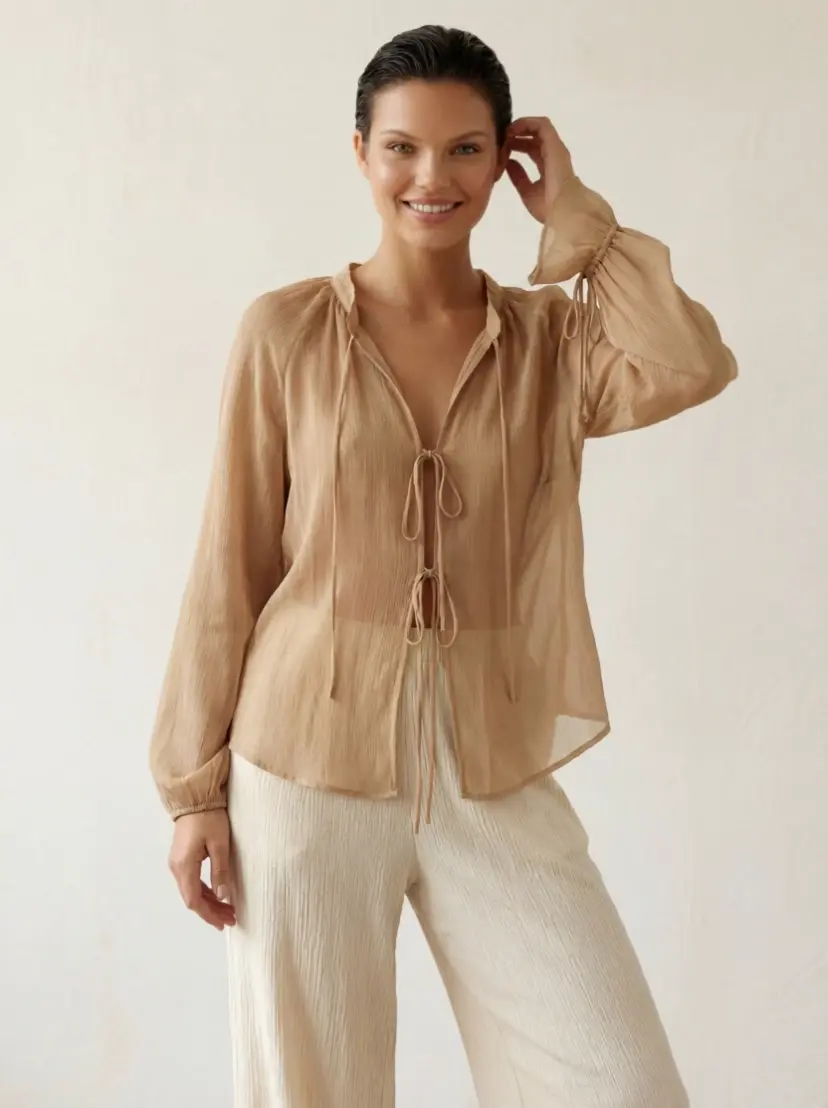 Julia · Sheer Camel Ease